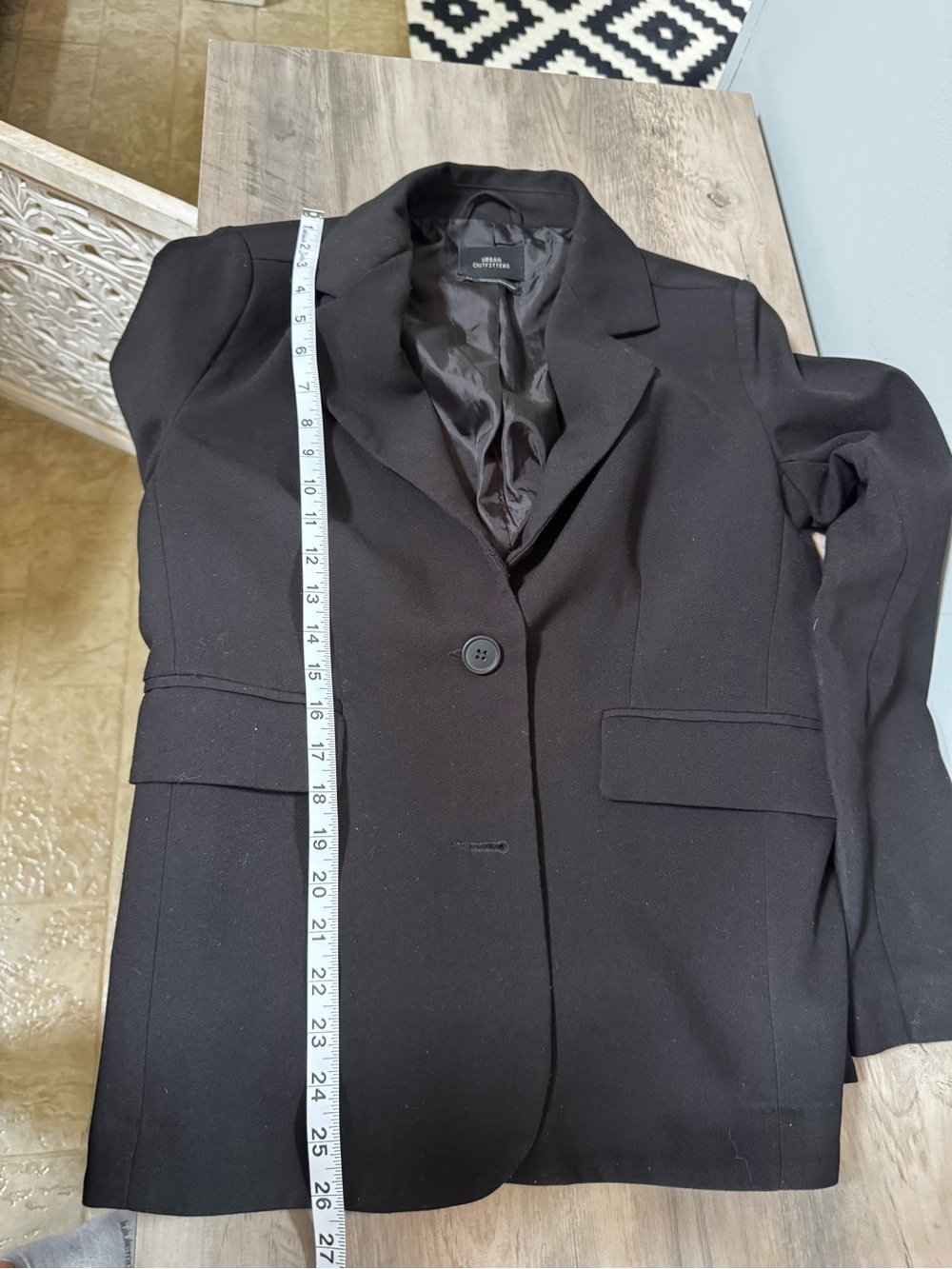 Urban Outfitters Black Blazer - Picture 6 of 7